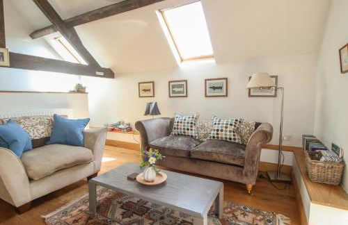 Foxholes Barn - Photo 13