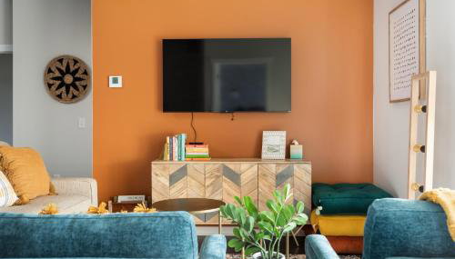 NEW HAPPY TRAIL 2BR CONDO CLOSE TO DOWNTOWN - Foto 3