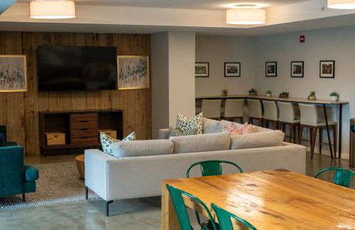 NEWLuxe 2bd2ba w Pool & More - Foto 5