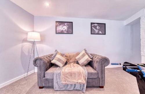 The Stylish Gem of Bath - Sleeps 10 - Photo 17