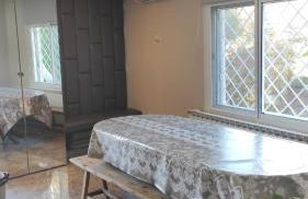 Maravillosa casa con piscina grande y bosque - Photo 17