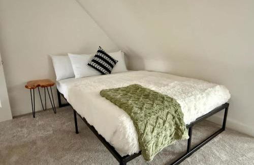 Jungle House Columbus Sleep 12 Downtown Ohio Free Parking - Near Convention Center & Nationwide Arena - 4BR Short North Luxury Home - Over 5,800 Five Star Stays - Foto 39