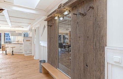 Admiral Stuuv - Photo 2