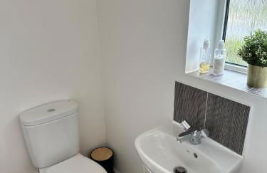 Lovely 2 bedroom home - Photo 7