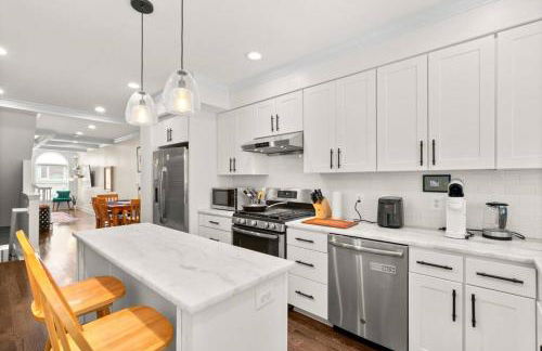 Federal Hill Luxury with Parking & Harbor View Rooftop - Foto 30