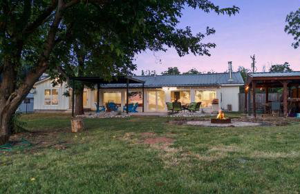 Lakefront Retreat with Sandy Beach! - Foto 28