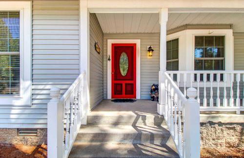 Winter Hikes and Ice Fishing Fun Cozy Show Low Home - Foto 27