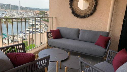 Mon Ecrin sur la marina du Golfe de St Tropez - Foto 2