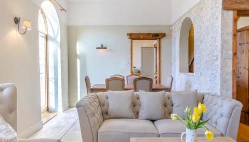 Cheshire Barns - Photo 4