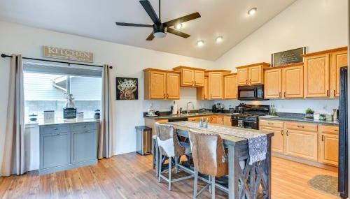 12 Mi to Flagstaff Pet-Friendly Home with Sunroom! - Foto 3