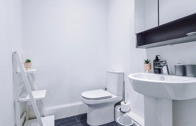 Cosy 2 Bed Apt Old Dutch Embassy - Foto 11