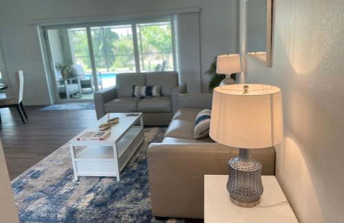 Fun in the Sun! Brand New Home! - Foto 15