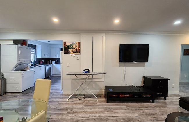 Sarla Villa Surrey - Photo 19