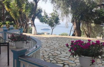 Angelos Studios - Photo 65