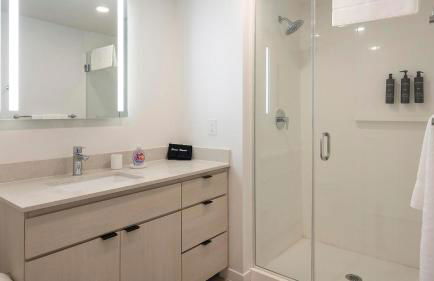 Landing Stylish 2BD Pool Gym - Foto 15