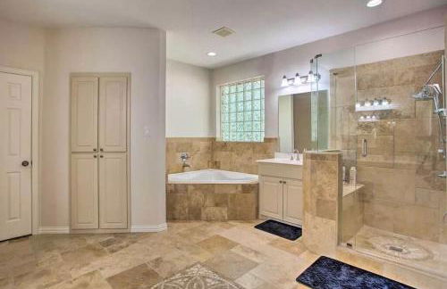 Heated Pool, Pool Table, Hot Tub, Home Theatre, Guest House, Basketball Court, Sleeps-20 - Foto 12