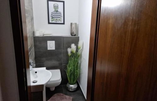 FeWo-2 Nähe Uniklinik, Messe Essen, Baldeneysee, Folkwang Museum, Zentral, WLAN - Foto 2