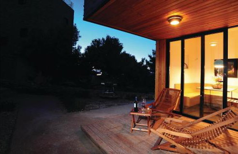 Amazing Home In Dragove - Foto 20