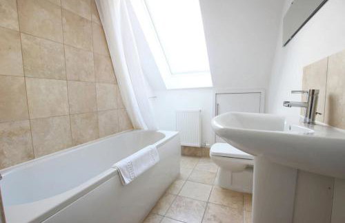 Claremont Beach House - Foto 8