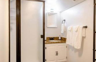 *2bdr Victorian Home away from Home - *Central Loc - Foto 10