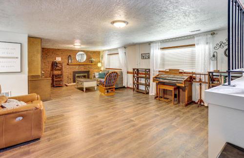 Spacious Rock Springs Stay Near Shops and Dining! - Foto 18