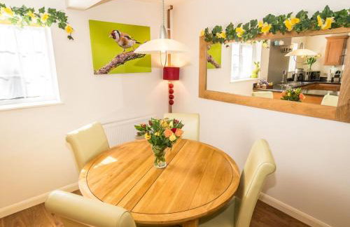 Holiday Home Schönes Ferienhaus in Hastings mit Whirlpool- Terrasse und Garten by Interhome - Foto 23