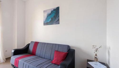 Simplistic Apartment in Neviđane near Sea - Foto 4