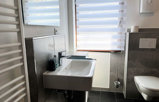 5 bedroom Apartment in Quiddelbach with garden and terrace - Photo 40