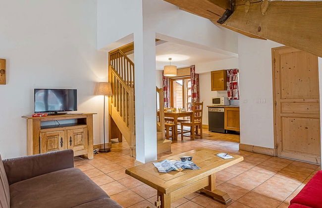 5 bedroom Apartment in Vaujany with swimming pool and terrace - Photo 6