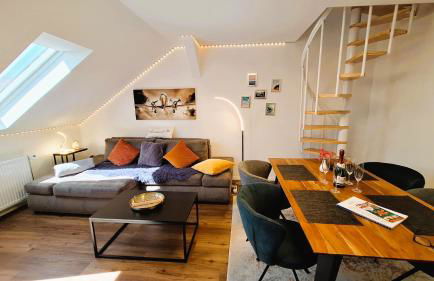 Auszeit2 Erfurt - stilvolle Dachwohnung mit Parkplatz - zentrumsnah - Foto 1