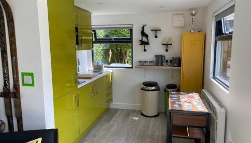 THE LODGE Touch of the Alps in West Sussex - Foto 4