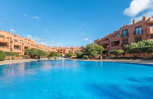 Ático de proa, en la mejor playa del Médano - Foto 25