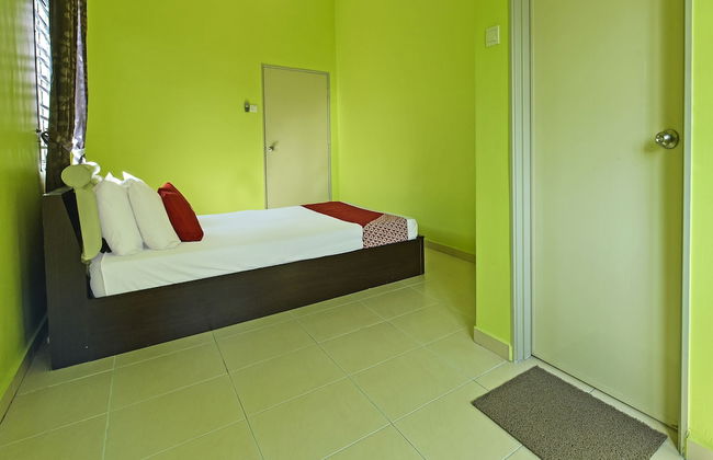 OYO Home 90532 Casa Azlinda Muslim - Foto 15