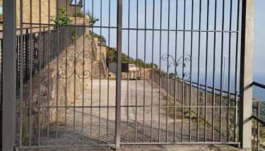 Il Ciuffo: ampia casa panoramica con parcheggio. - Foto 3