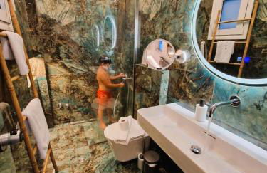 Christine Studios - Photo 22