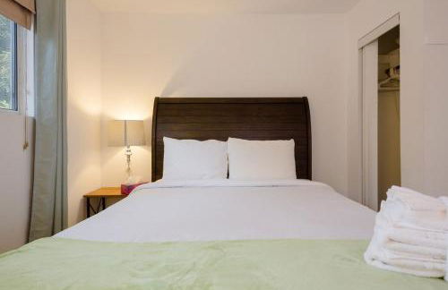 Charming Sonoma Cottage 2BD and 2BA Close to Plaza - Foto 37