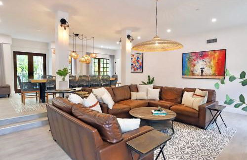 6 Bedroom Villa with Pool & Parking in Heart of South Beach Miami - Foto 16