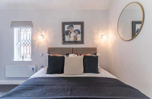 Redwood Escape Stylish New Forest Stay Sleeps 4 Near Paultons Park - Foto 2