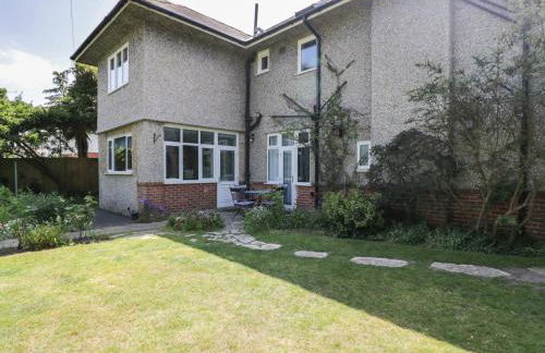 Molly's Place - Photo 27