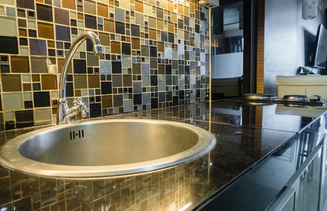 Luxurious 1BR At Dago Suites Apartment - Foto 17