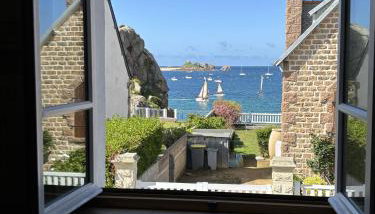 hjem Port Blanc A breathtaking setting facing th - Foto 1