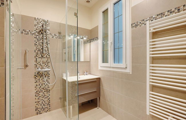 Charming Apartment - 2br/6p - Monnaie - Foto 13