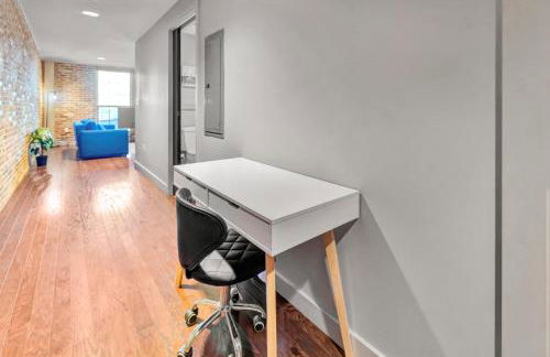 Ideal Spot Near 4th Street Live & Local Dining - Foto 39