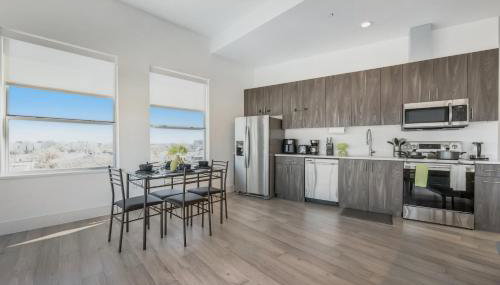 Contemporary 2BR I Gym I Parking I Workspace - Foto 5