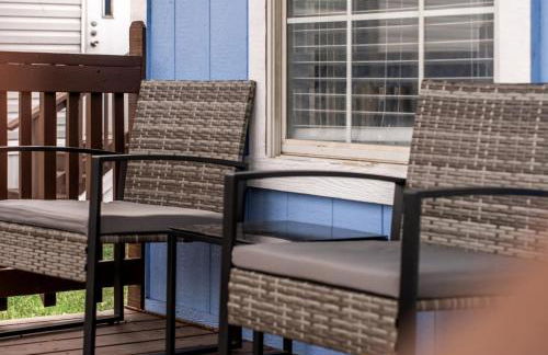 Coastal Haven Minutes From Beaches and Downtown - Foto 27