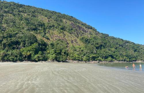 Casa em Bertioga condomínio 200 metros da praia - Foto 70