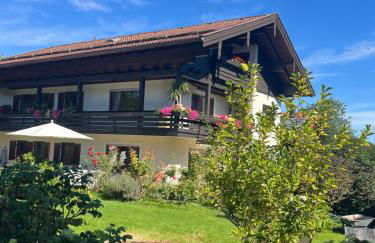 Charmantes Garten-Apartment: Erholung im Chiemgau - Foto 9