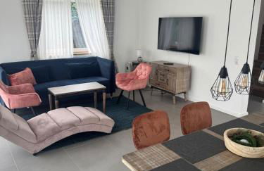 Rose Garden 1 & 2 - 2 Doppelhaushälften mit Fitnessräume - Foto 21