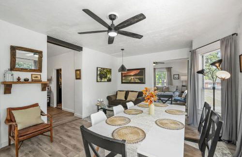 5BR Home 3 min to Paseo Arts #04 - Photo 4