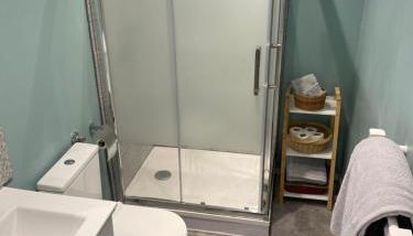 Vue du chateau a La Petite Ferme d'Alpacas - Foto 5